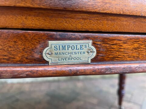 19th Century English Desk - Antique Furniture for sale