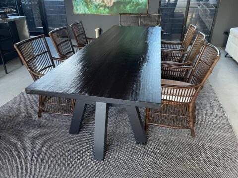 Dining table refinishing service on the Sunshine Coast and in Brisbane